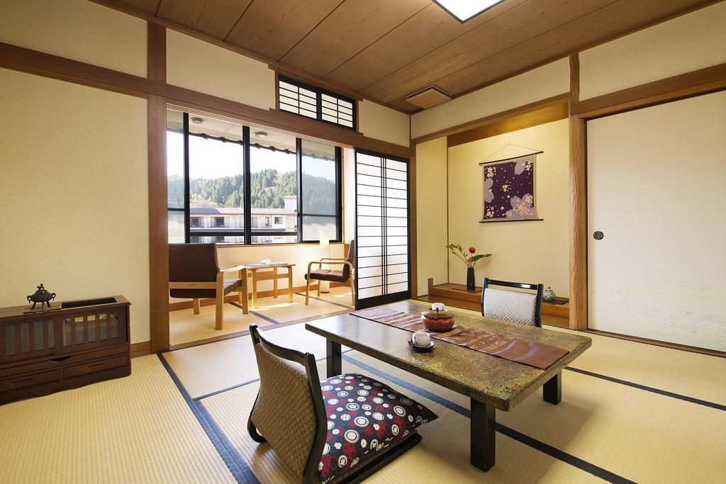 Отель Kotobukiso Shin'onsen Экстерьер фото